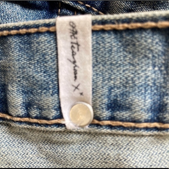 One x One Teaspoon Oversized Distressed Denim Jacket - Picture 7 of 11